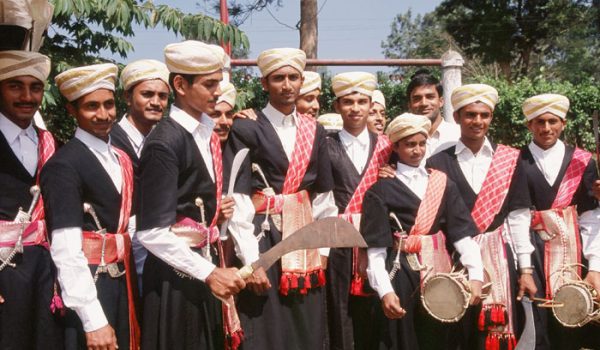 CoorgKodava-youth-with-traditional-coorg-weapons